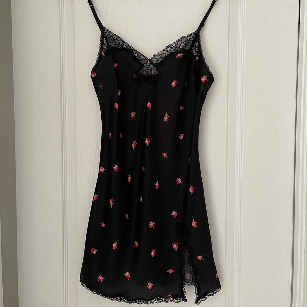 Victoria Secret Satin Slip / camisole